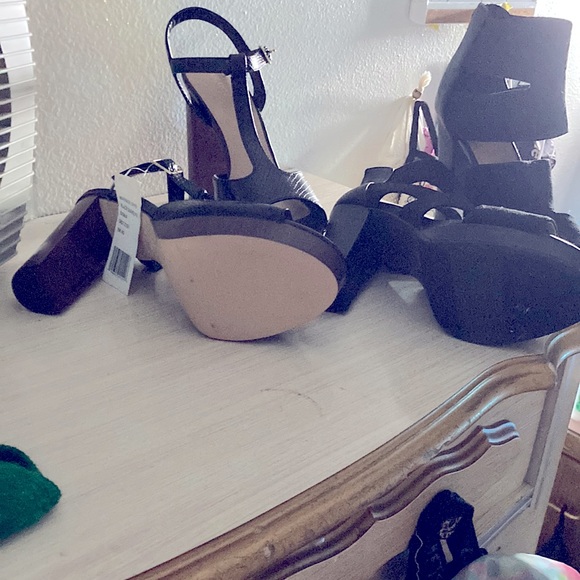 Classy comfortable easy to walk in high heel shoes - Picture 3 of 4